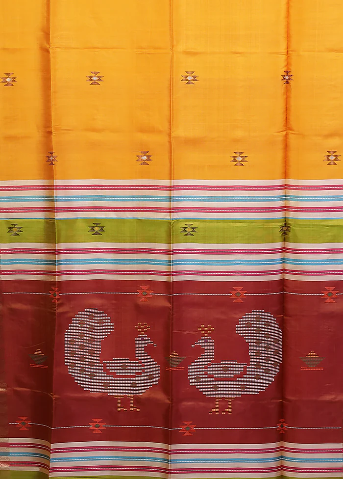 Multicolor kalakshetra Pure Silk Saree With Blouse Piece - Image 4