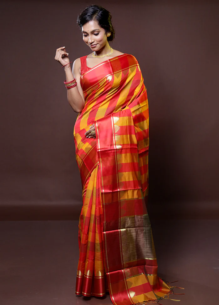 Multicolor Kanjivaram Silk Saree With Blouse Piece - Image 2