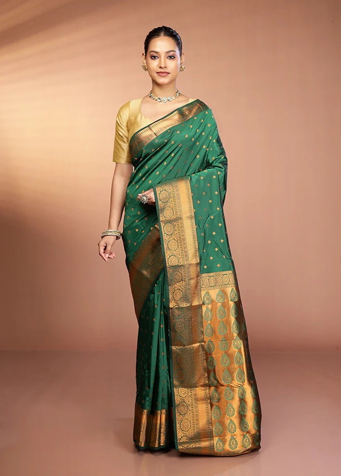 Multicolor Kanjivaram Silk Saree With Blouse Piece - Image 2