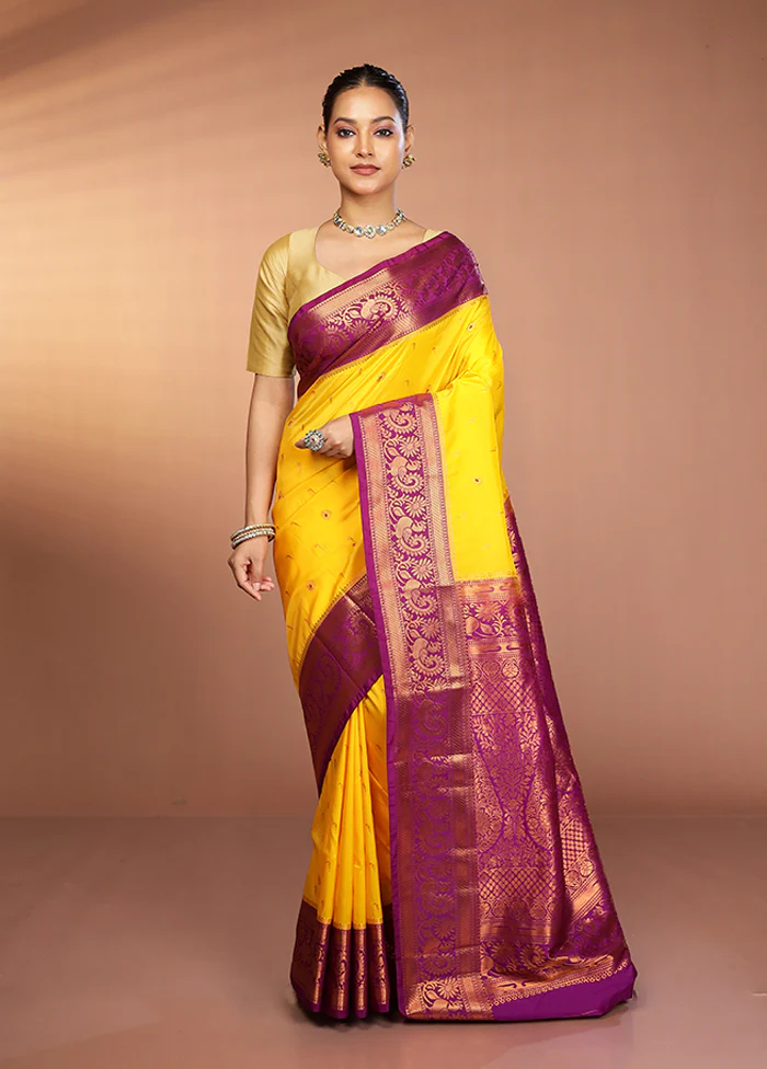 Multicolor Kanjivaram Silk Saree With Blouse Piece - Image 2