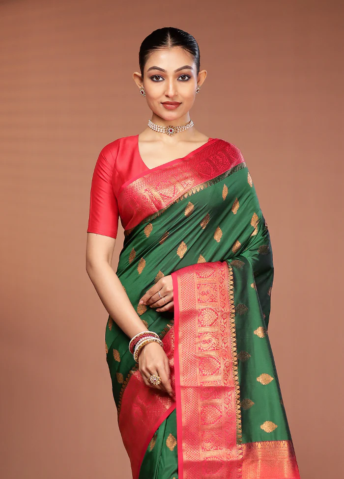 Multicolor Kanjivaram Silk Saree With Blouse Piece