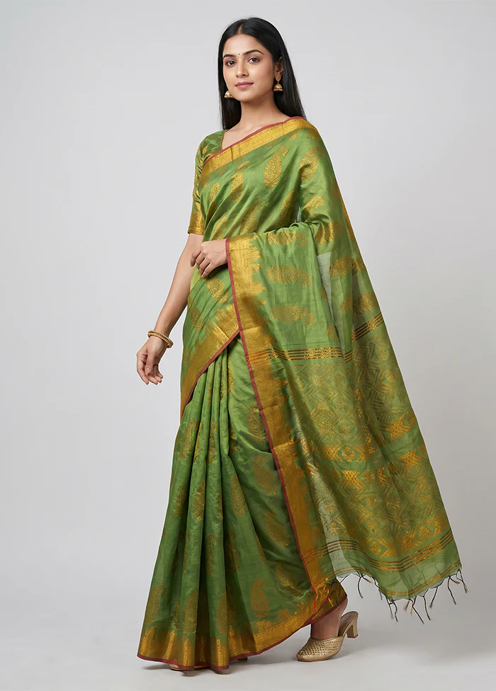 Multicolor Matka Silk Saree With Blouse Piece