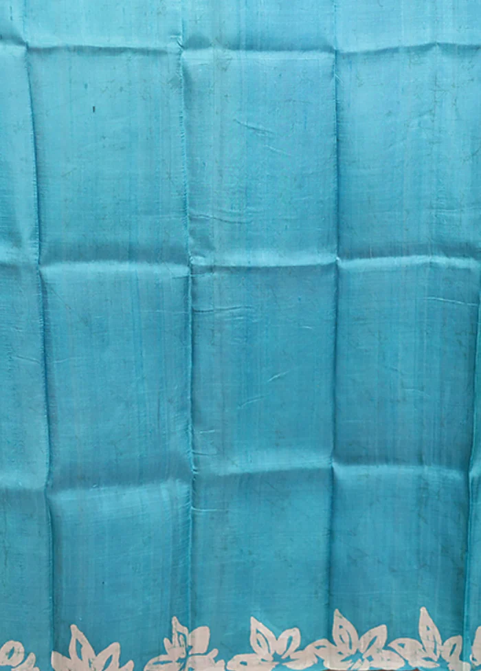Multicolor Printed Pure Silk Saree Without Blouse Piece - Image 5