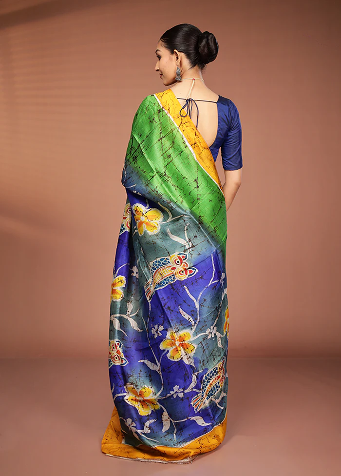 Green Printed Pure Silk Saree Without Blouse Piece - Image 3