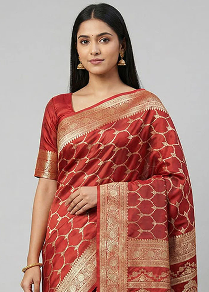 Multicolor Tanchoi Silk Saree With Blouse Piece - Image 2