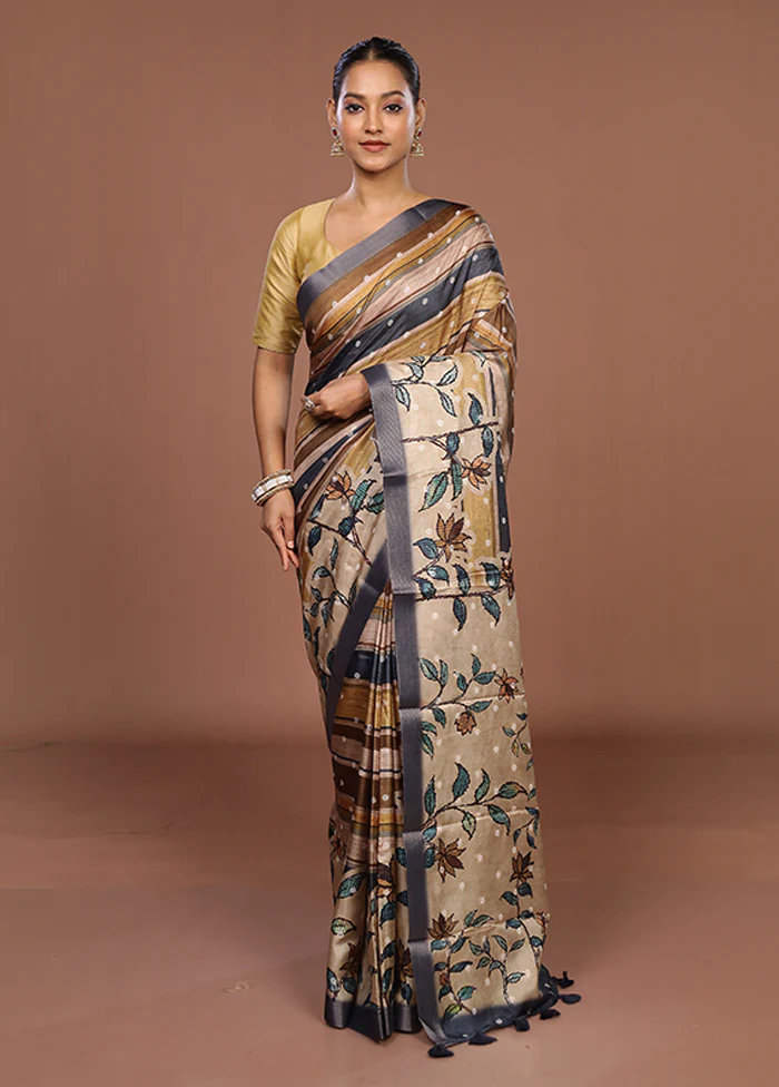 Cream Tussar Silk Saree With Blouse Piece - Image 2