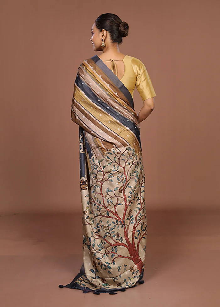 Cream Tussar Silk Saree With Blouse Piece - Image 3