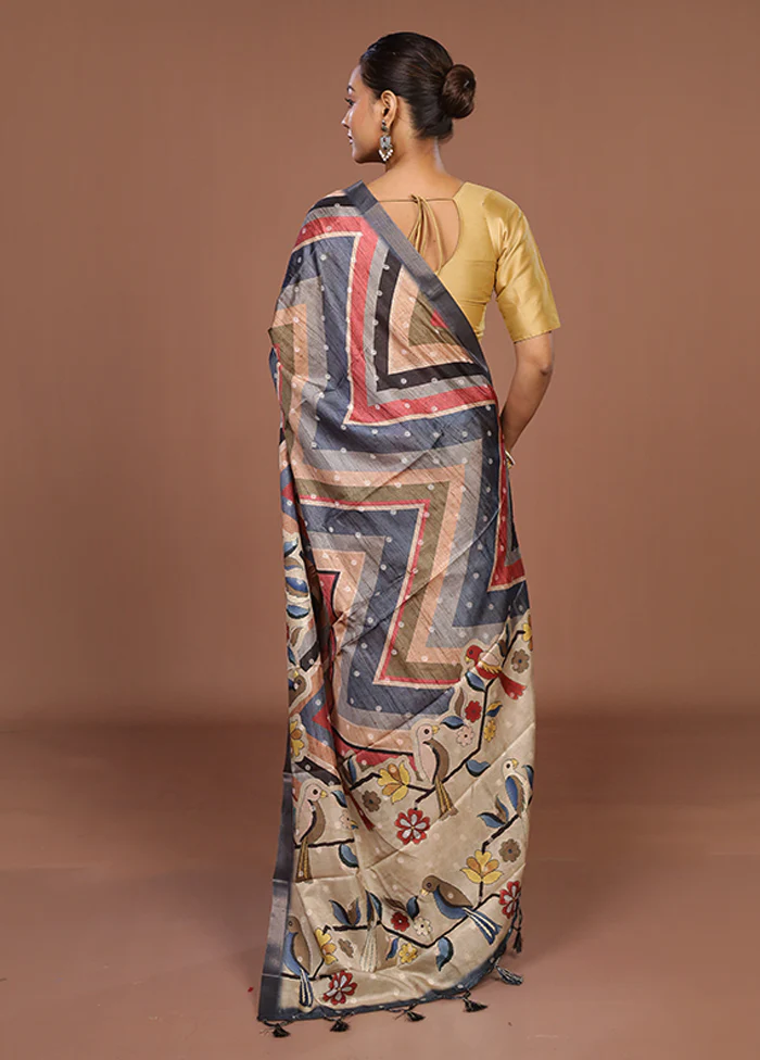Cream Tussar Silk Saree With Blouse Piece - Image 3