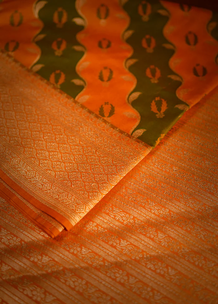 Multicolor Uppada Silk Saree With Blouse Piece - Image 2