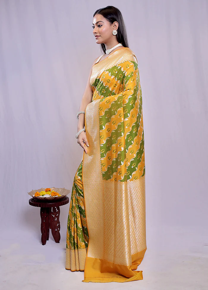 Multicolor Uppada Silk Saree With Blouse Piece - Image 5