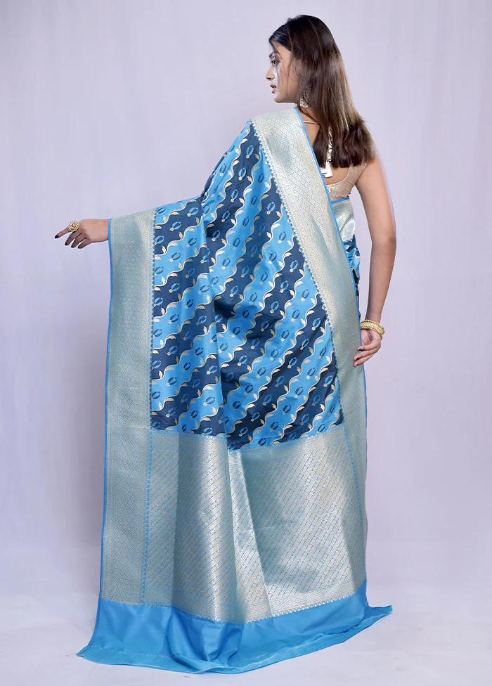 Multicolor Uppada Silk Saree With Blouse Piece - Image 4