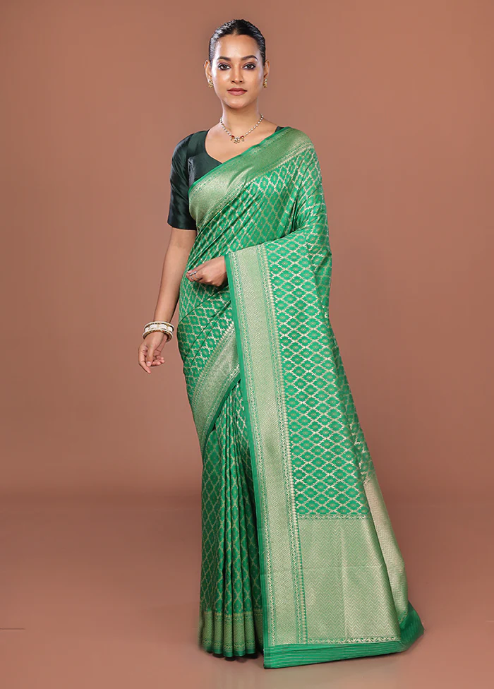 Multicolor Uppada Silk Saree With Blouse Piece - Image 2