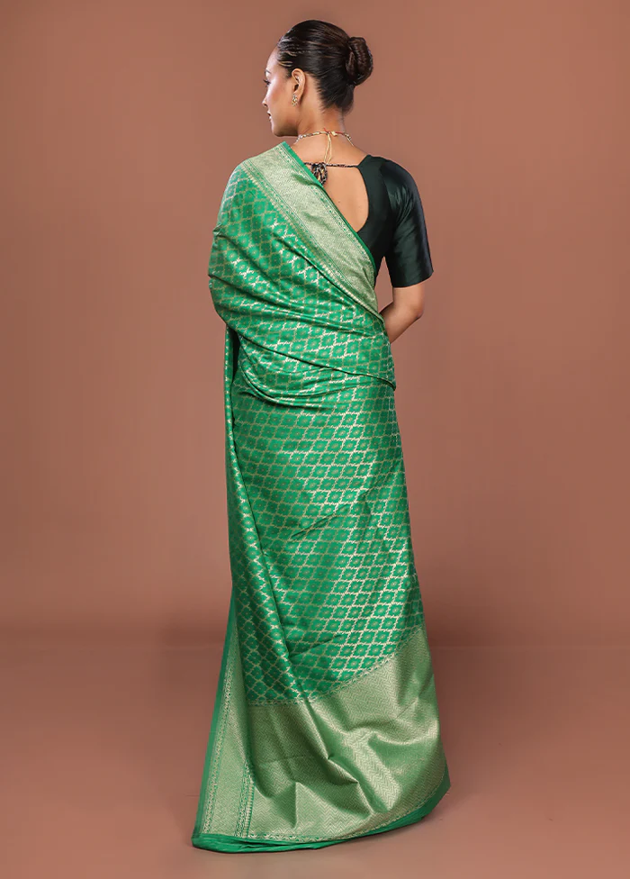Multicolor Uppada Silk Saree With Blouse Piece - Image 3