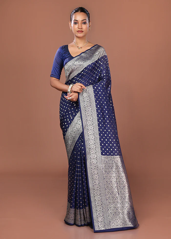 Blue Uppada Silk Saree With Blouse Piece - Image 2
