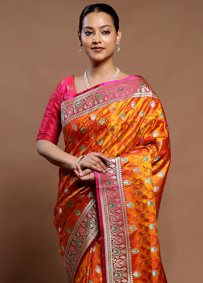 Orange Handloom Tanchoi Pure Silk Saree With Blouse Piece - Image 2