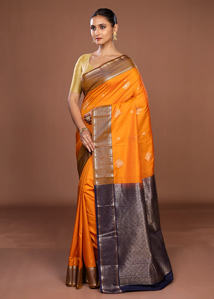 Orange Kanjivaram Silk Saree With Blouse Piece - Image 4