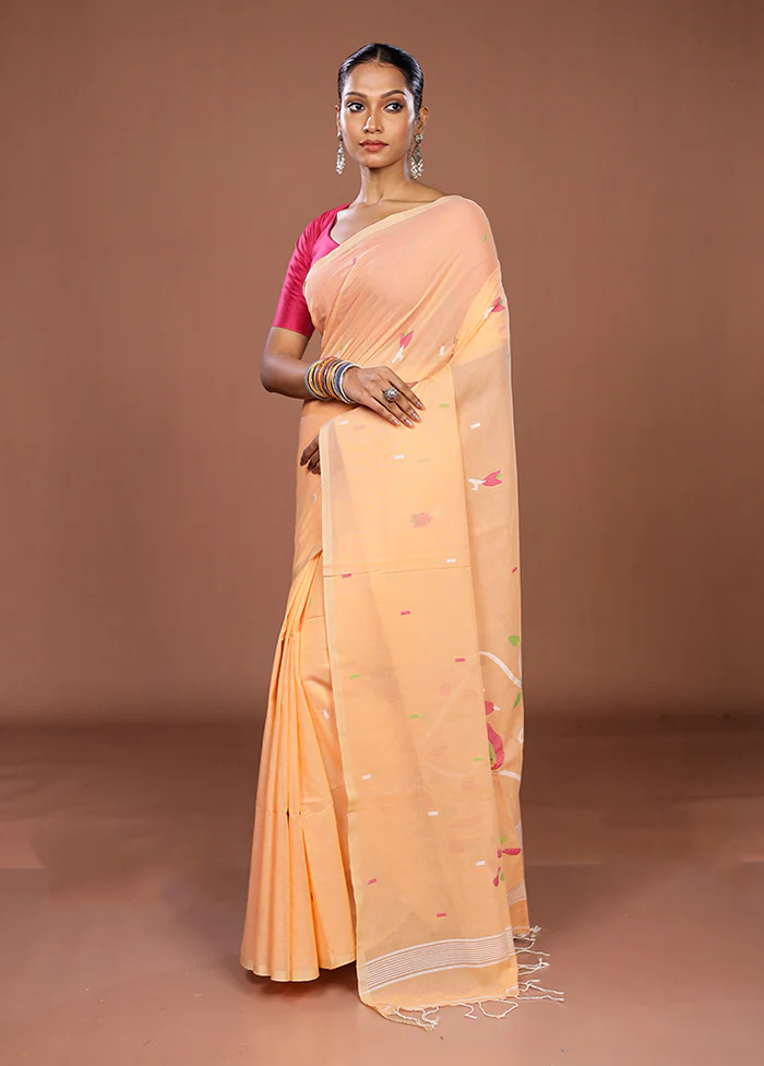 Peach Matka Silk Saree With Blouse Piece - Image 3