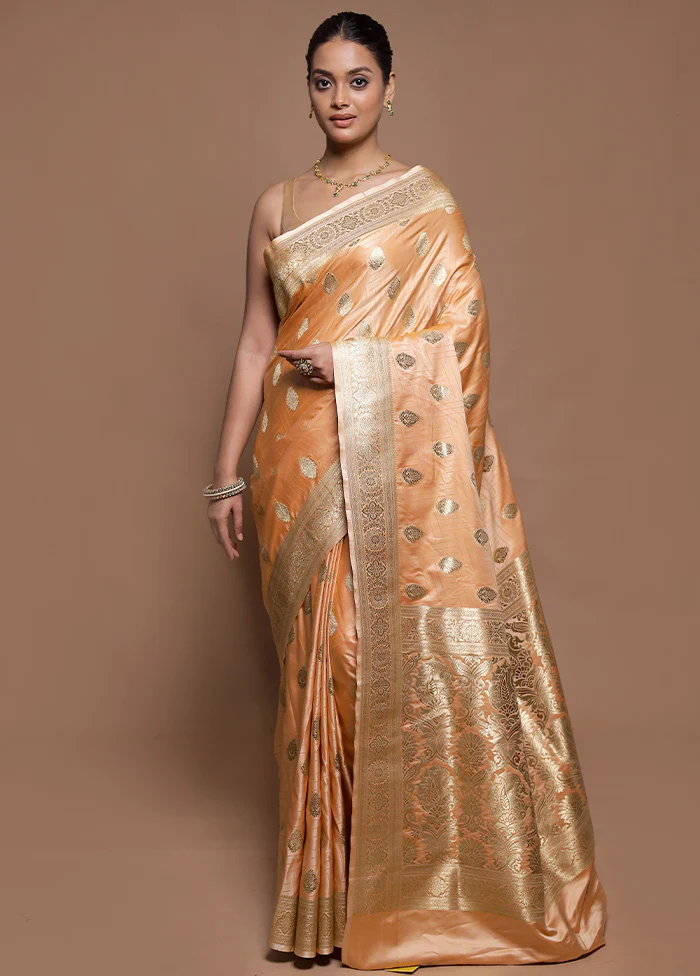 Peach Tanchoi Silk Saree With Blouse Piece