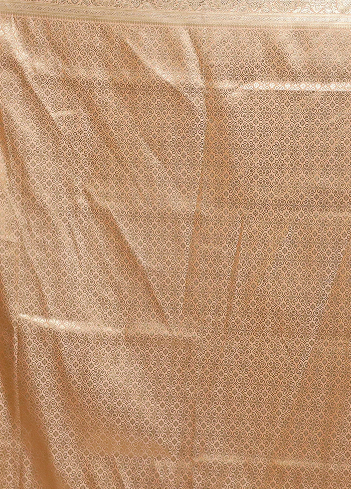 Peach Tanchoi Silk Saree With Blouse Piece - Image 5