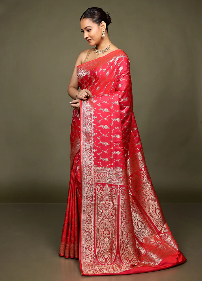 Red Banarasi Silk Saree With Blouse Piece - Image 4