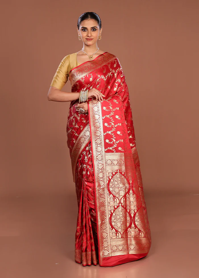 Red Banarasi Silk Saree With Blouse Piece - Image 2