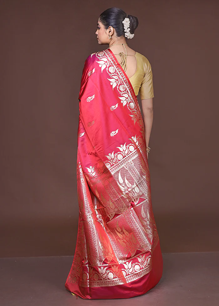 Red Banarasi Silk Saree With Blouse Piece - Image 3