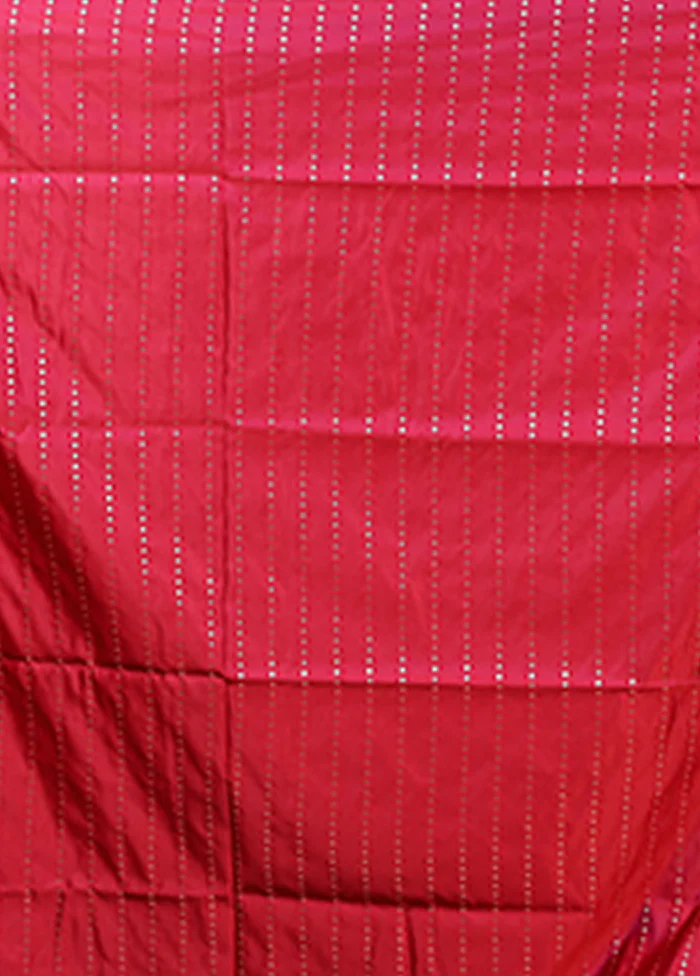 Red Banarasi Silk Saree With Blouse Piece - Image 5