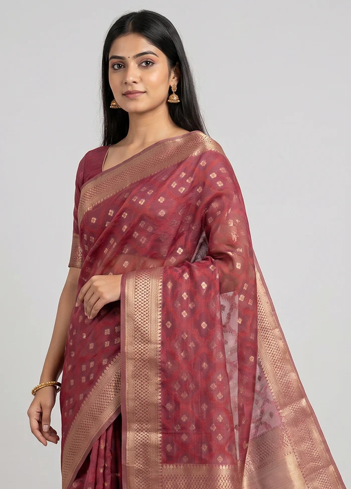 Pink Cotton Saree With Blouse Piece - Image 2