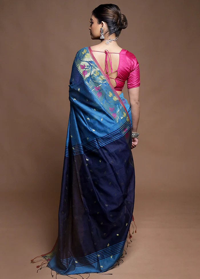 Blue Cotton Saree With Blouse Piece - Image 3
