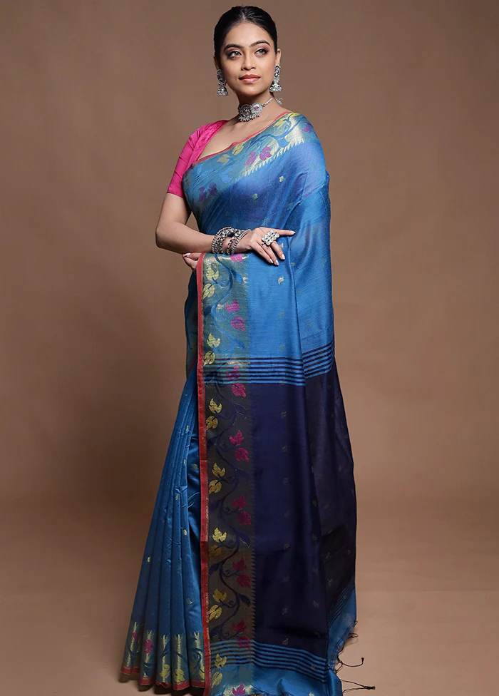Blue Cotton Saree With Blouse Piece - Image 4