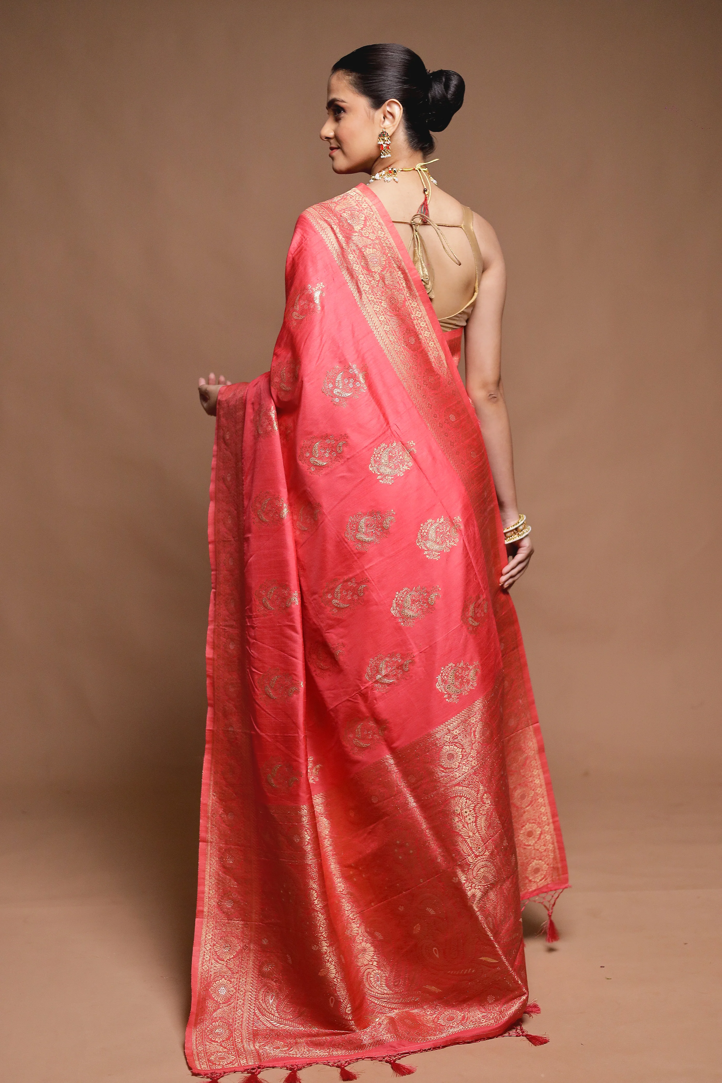 Pink Dupion Silk Saree With Blouse Piece - Image 3