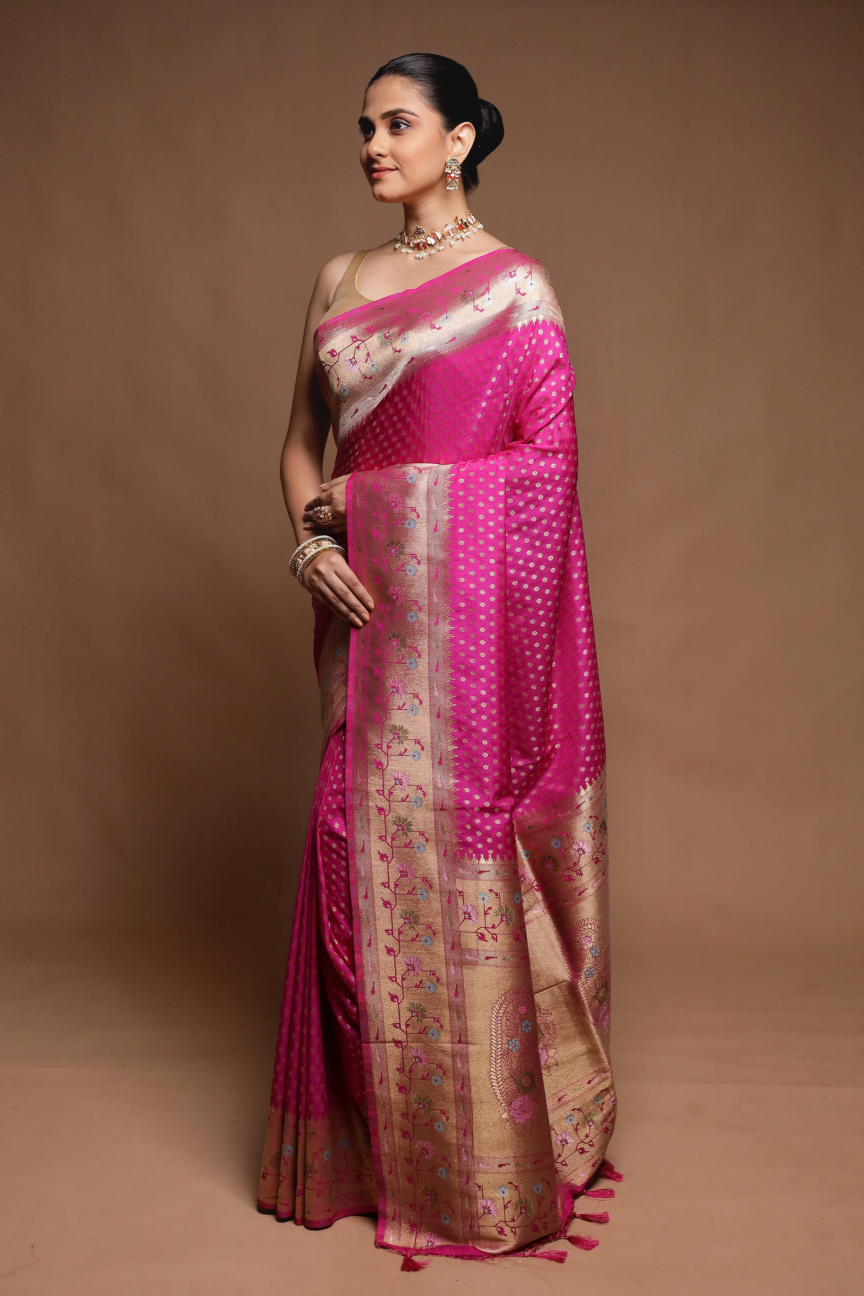 Pink Dupion Silk Saree With Blouse Piece - Image 4