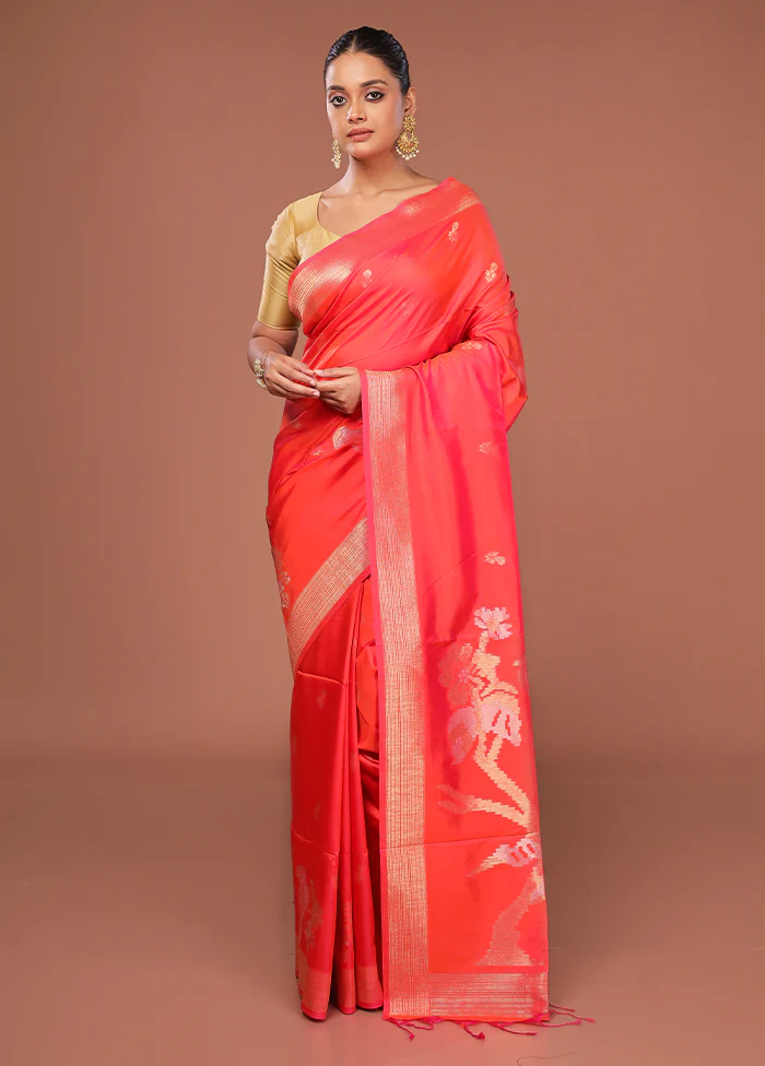 Red Dupion Silk Saree With Blouse Piece - Image 2