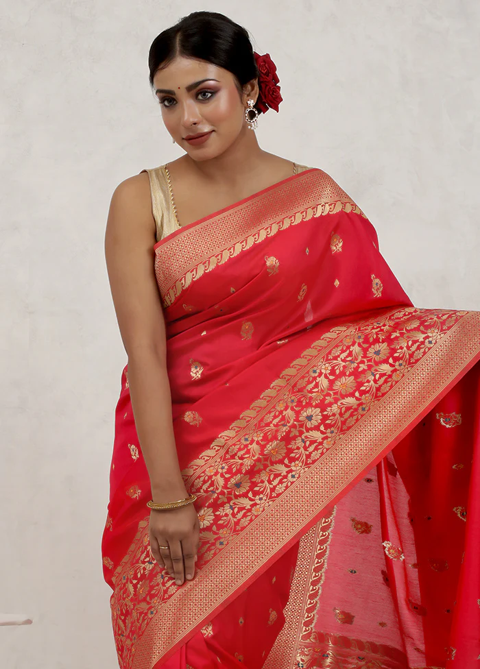 Red Dupion Silk Saree With Blouse Piece
