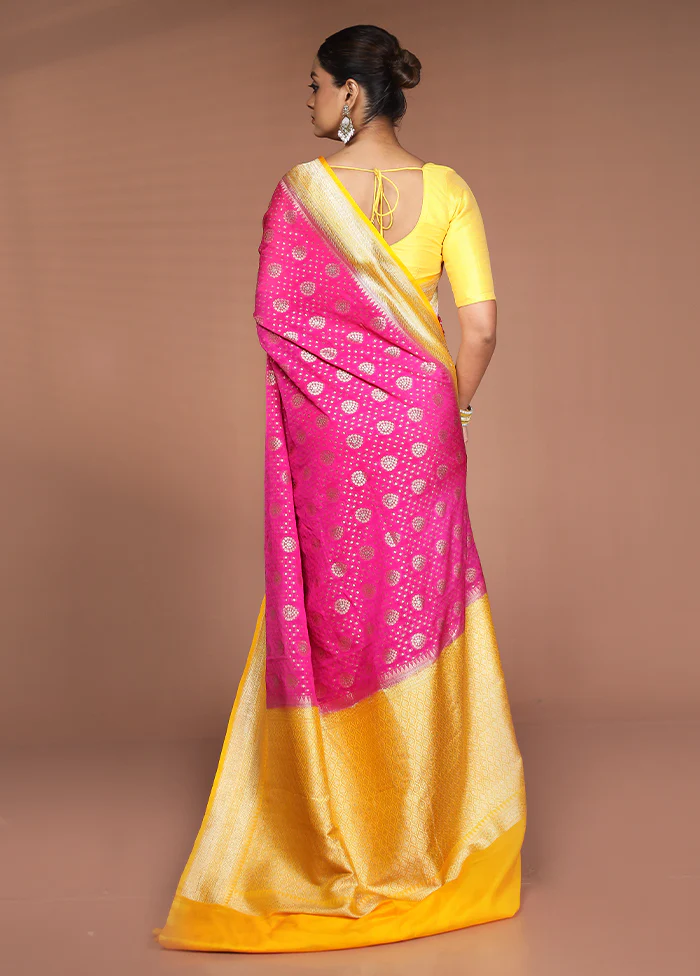 Pink Georgette Saree With Blouse Piece - Image 3