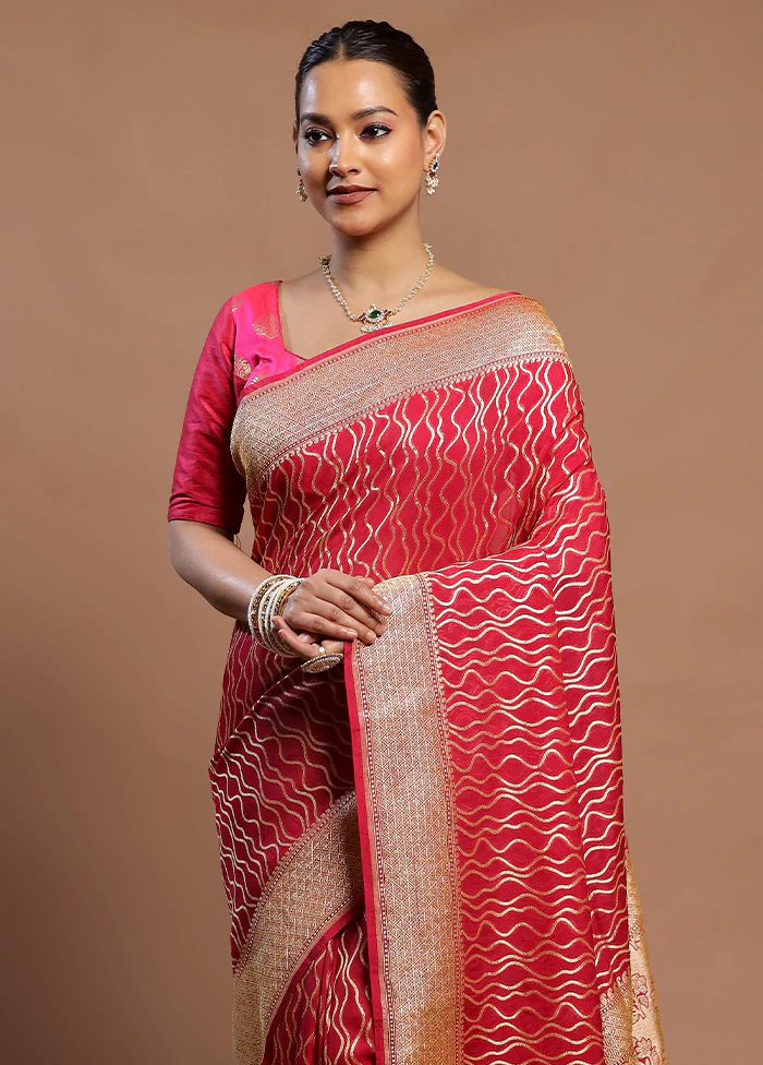 Pink Georgette Saree With Blouse Piece - Image 2