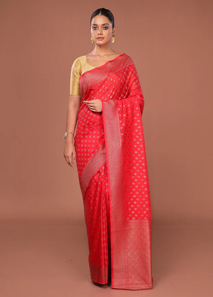 Red Georgette Saree With Blouse Piece - Image 2