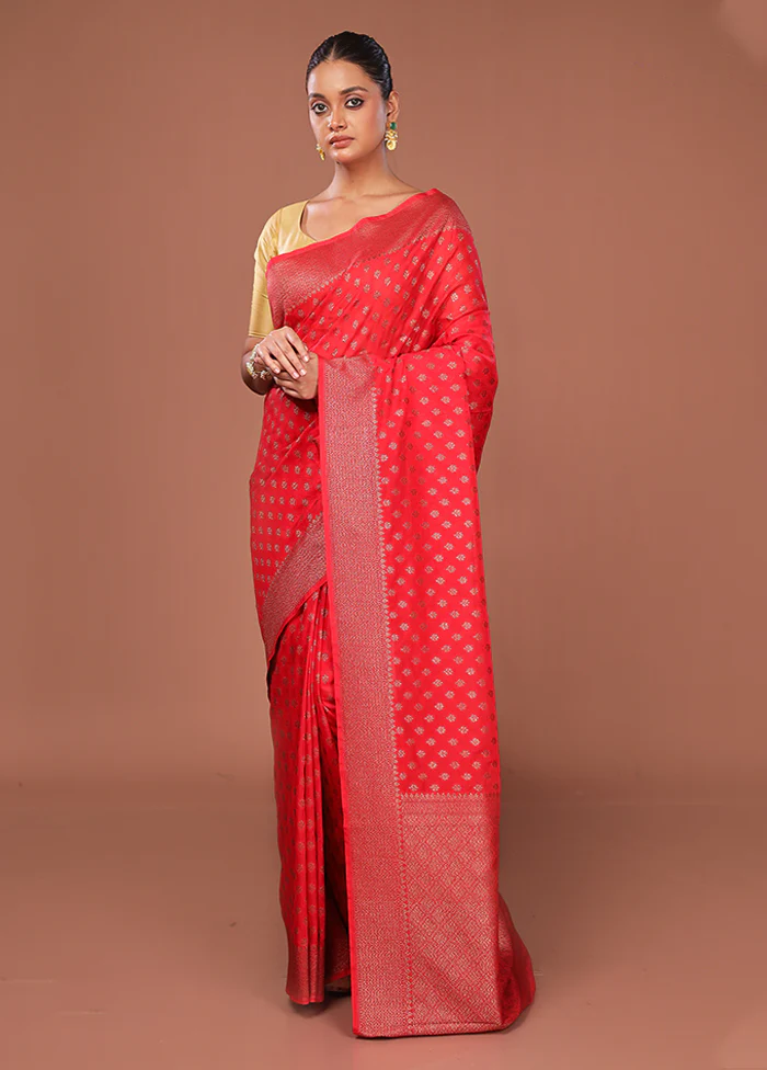 Red Georgette Saree With Blouse Piece - Image 4