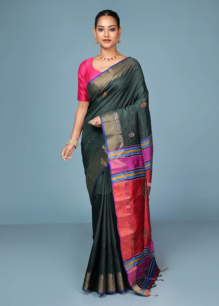 Pink Handloom Kanjivaram Pure Silk Saree With Blouse Piece - Image 2