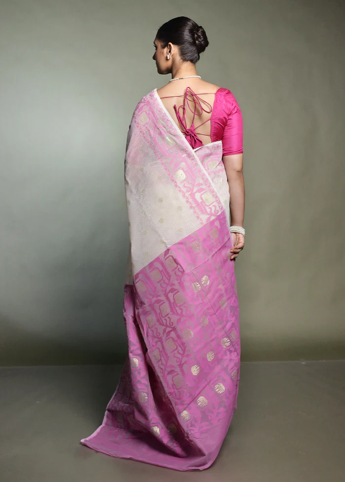 Pink Tant Jamdani Saree Without Blouse Piece - Image 3