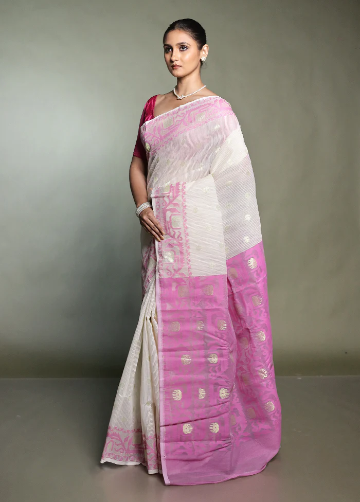 Pink Tant Jamdani Saree Without Blouse Piece - Image 4