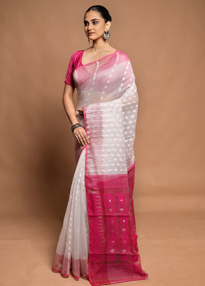 Pink Tant Jamdani Saree Without Blouse Piece - Image 4