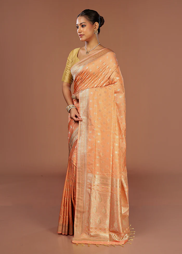 Peach Kanjivaram Silk Saree With Blouse Piece - Image 4