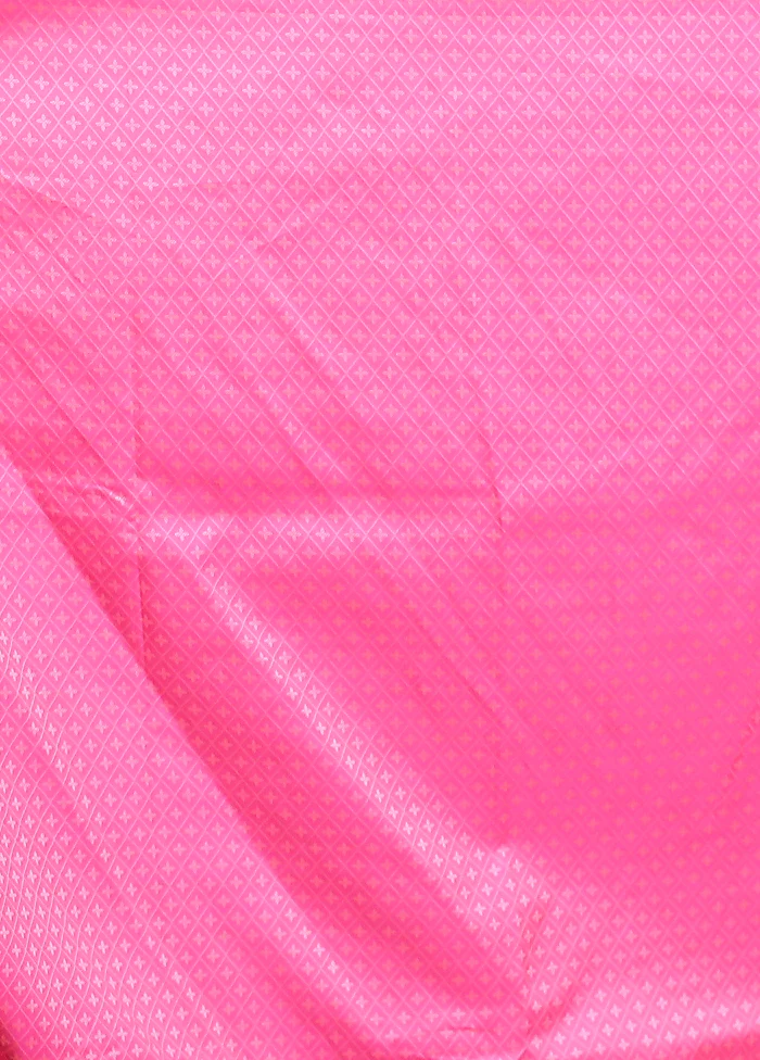 Pink Katan Silk Saree With Blouse Piece - Image 5