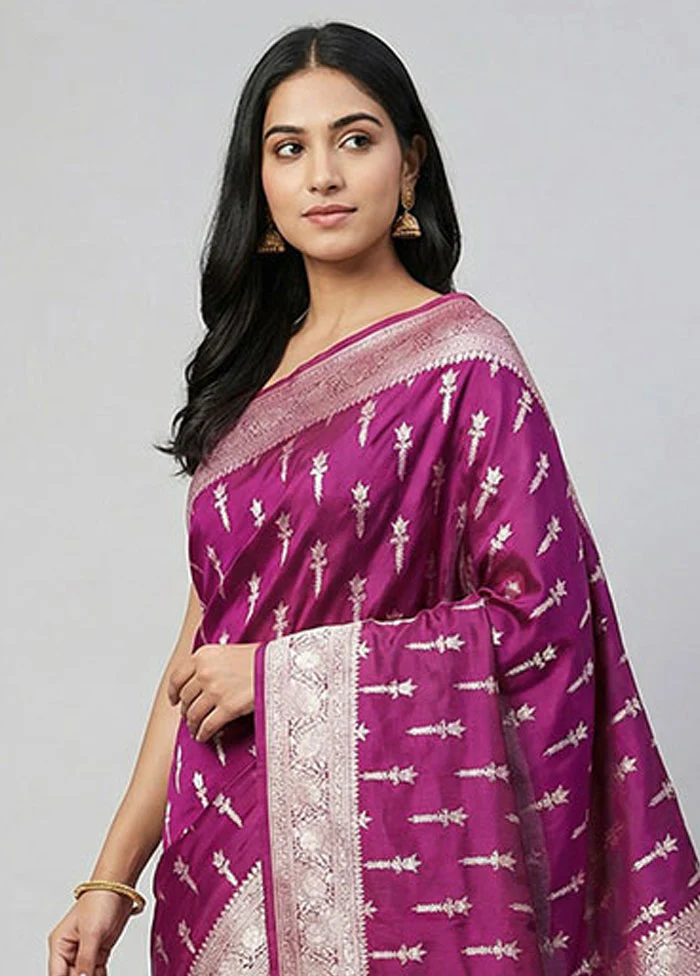 Pink Katan Silk Saree With Blouse Piece - Image 2