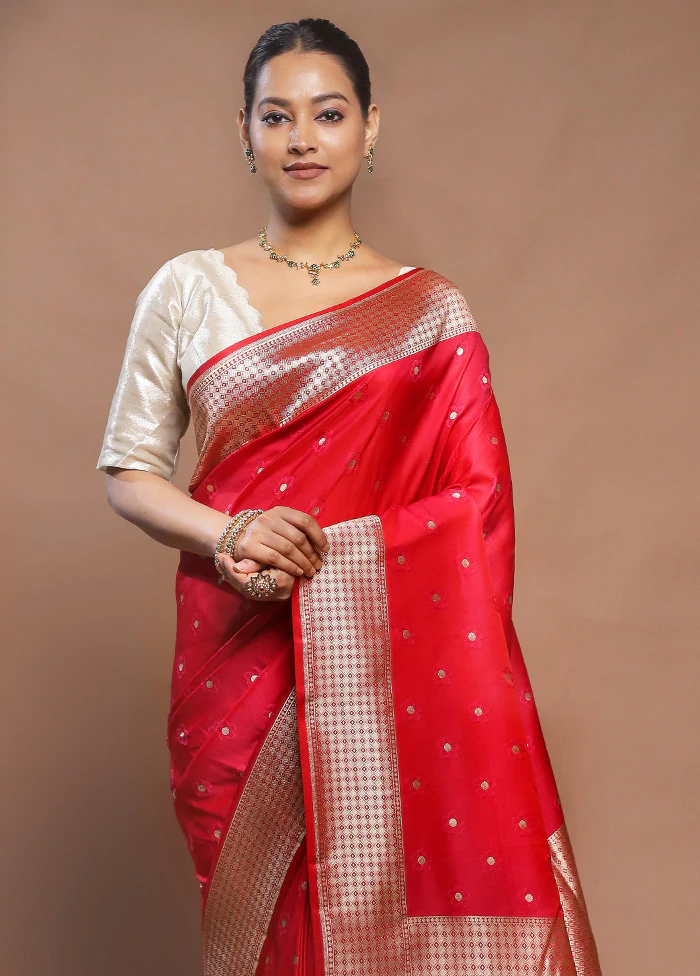 Pink Katan Silk Saree With Blouse Piece - Image 2