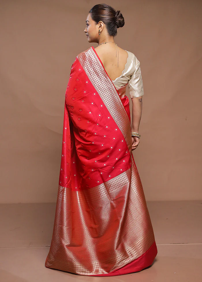 Pink Katan Silk Saree With Blouse Piece - Image 3