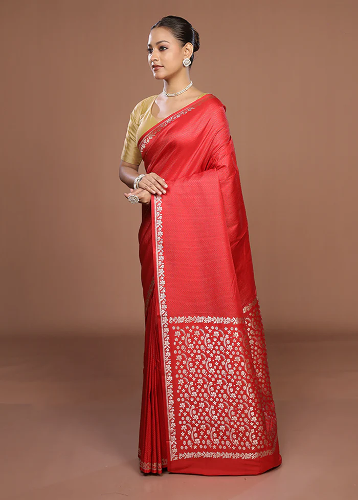 Pink Katan Silk Saree With Blouse Piece - Image 4