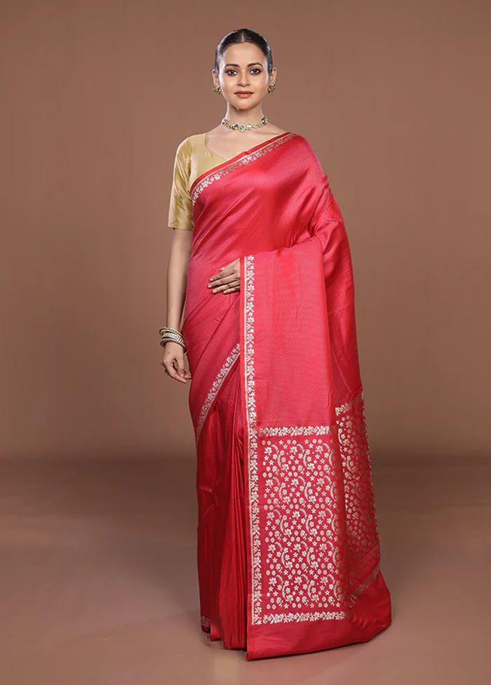 Pink Katan Silk Saree With Blouse Piece - Image 2