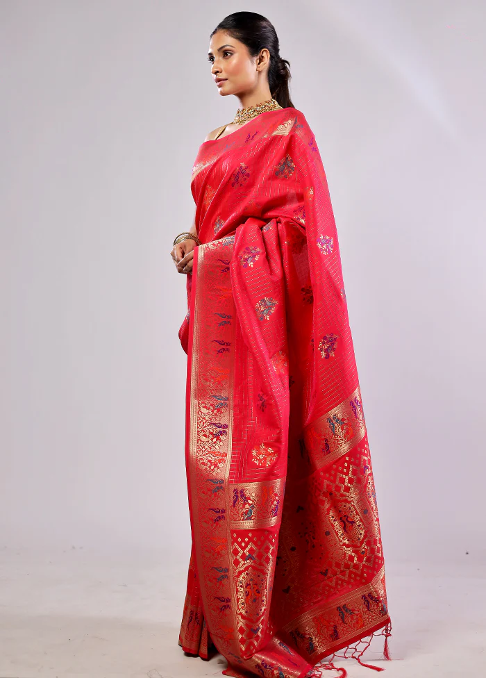 Pink Katan Silk Saree With Blouse Piece - Image 3